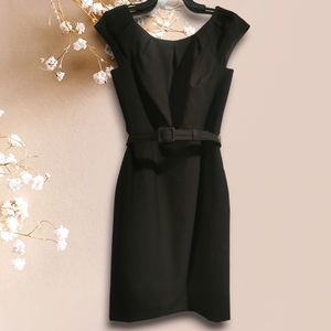 Banana Republic black belted shift dress 0P